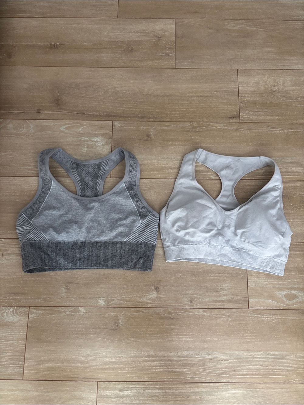 Seamless Racerback Sports Bras Size Large Ryka